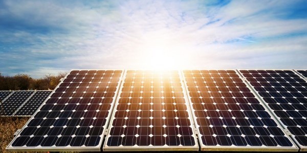 Maximizing Excess Solar Energy: Strategies to Utilize Surplus Power from Your Solar Panels