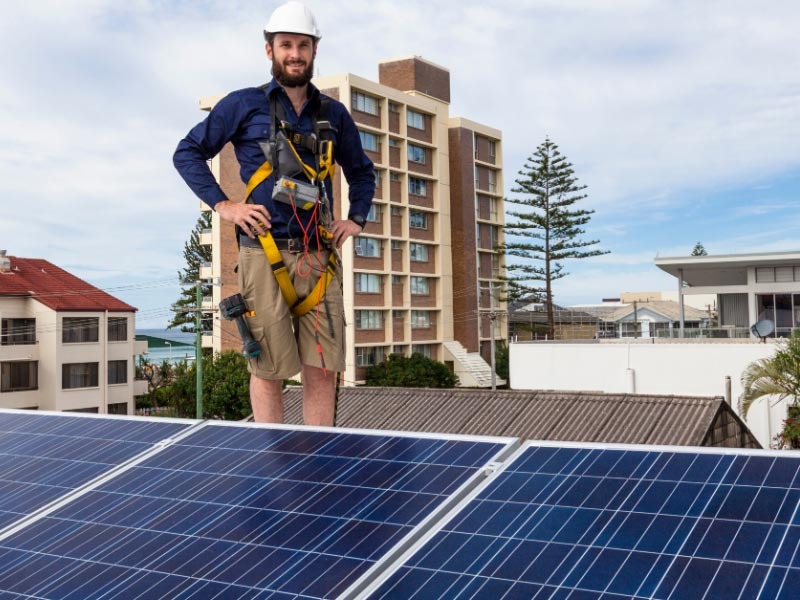La sostenibilità come valore aggiunto: perché i progettisti di sistemi energetici scelgono il fotovoltaico